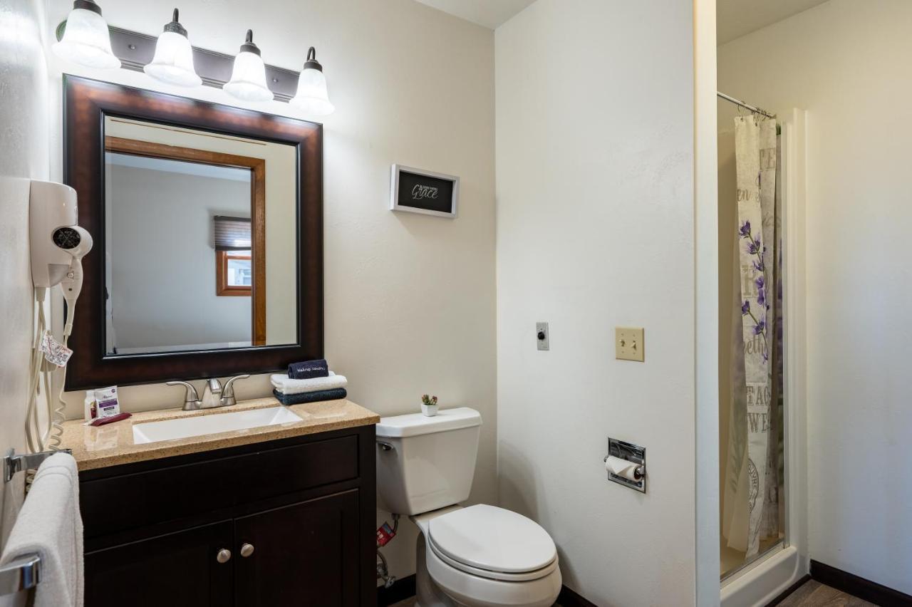 Sister Bay Inn Ngoại thất bức ảnh